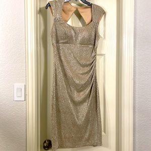 Stunning prom/homecoming/semi formal dress- size 10